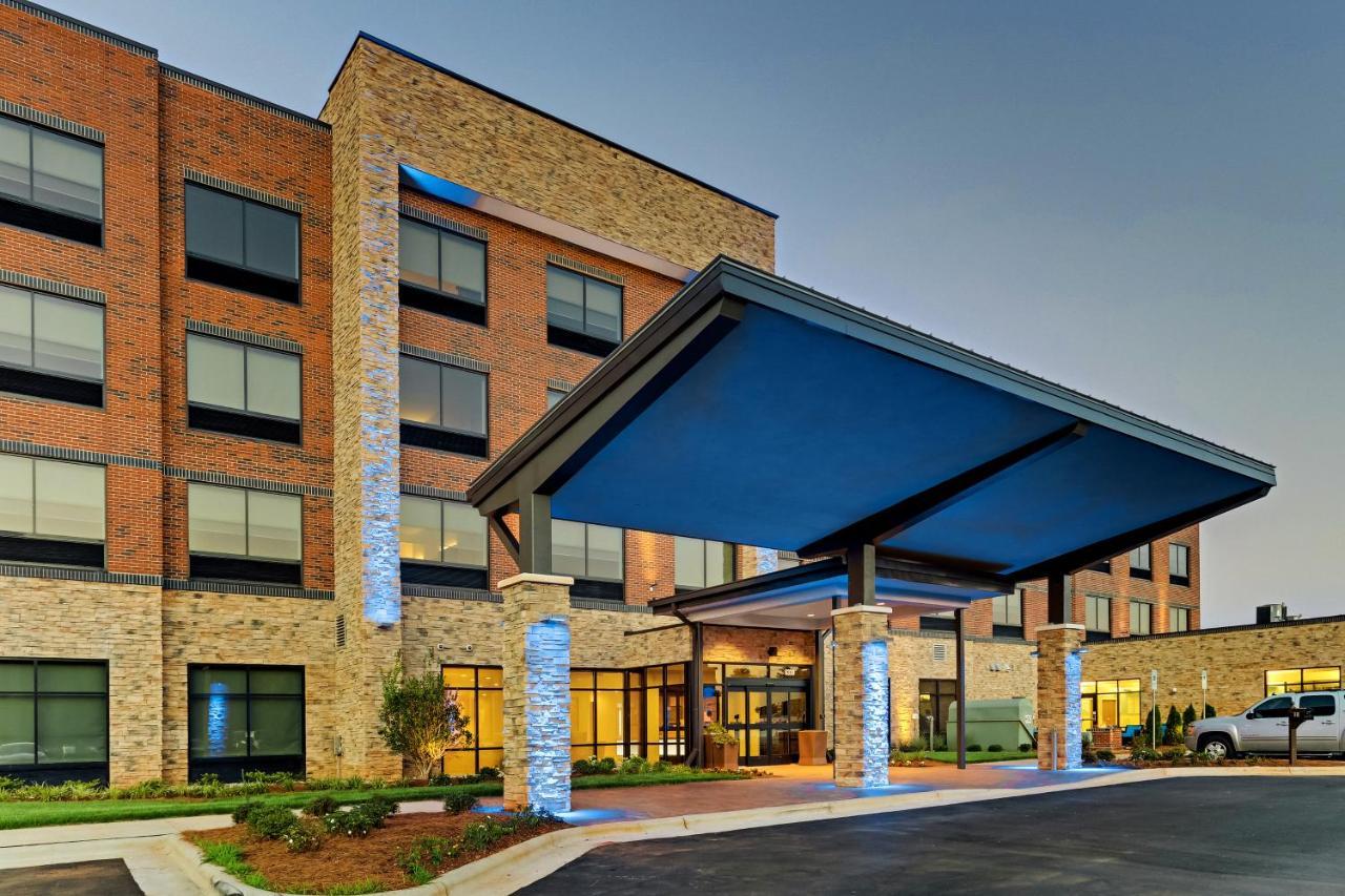 Holiday Inn Express & Suites - Winston - Salem Sw - Clemmons By Ihg Exterior foto